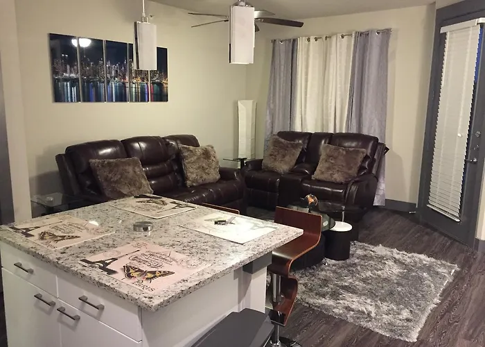 Executive Posh Lodge